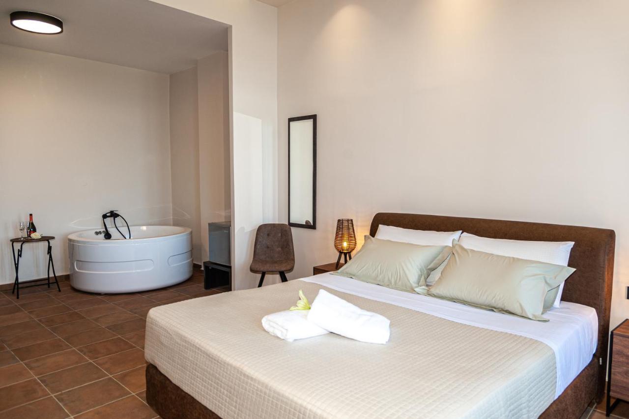 Endless Blue Suites Chania  Екстер'єр фото